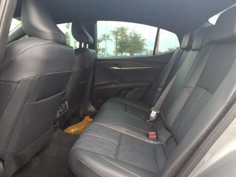 Used 2025 Toyota Camry XSE image 10