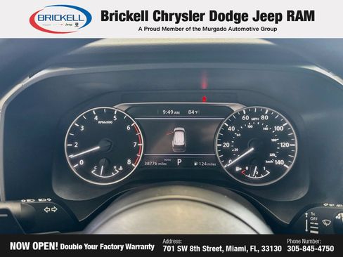 Used 2024 Nissan Rogue S AWD/4WD image 39
