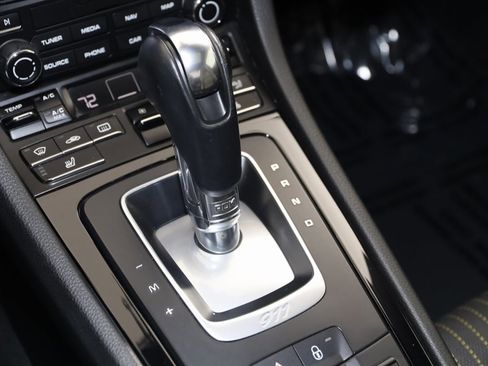Used 2019 Porsche 911 Carrera T w/ Carrera T Interior Package image 7