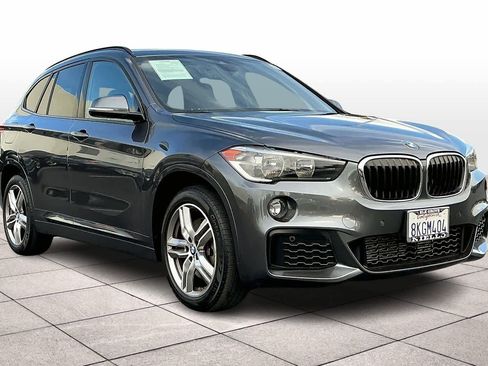 Used 2019 BMW X1 xDrive28i w/ M Sport Package image 2