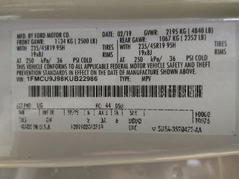 Used 2019 Ford Escape Titanium image 33