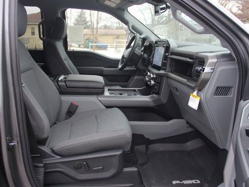 New 2025 Ford F150 XLT w/ Equipment Group 303A High image 17