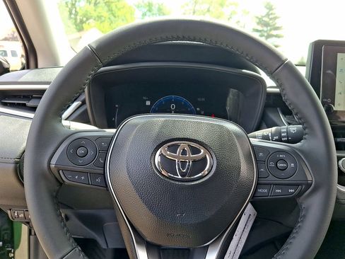 New 2026 Toyota Corolla Cross LE FWD image 17