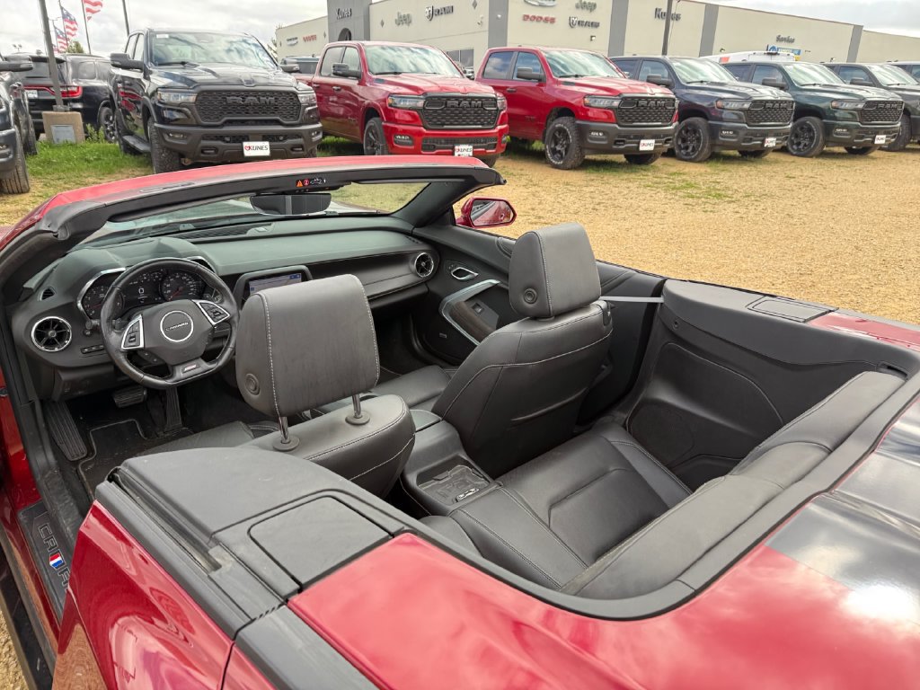 Used 2021 Chevrolet Camaro SS w/ Wild Cherry Design Package 2 RWD image 41