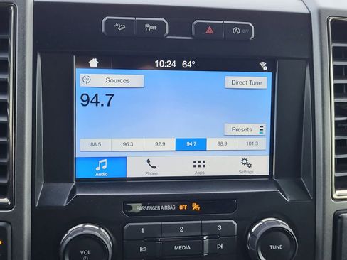 Used 2018 Ford F150 Raptor w/ Equipment Group 801A Mid AWD/4WD image 17