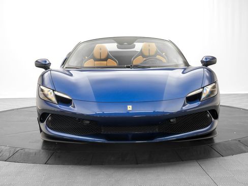 Used 2024 Ferrari 296 GTS RWD image 2