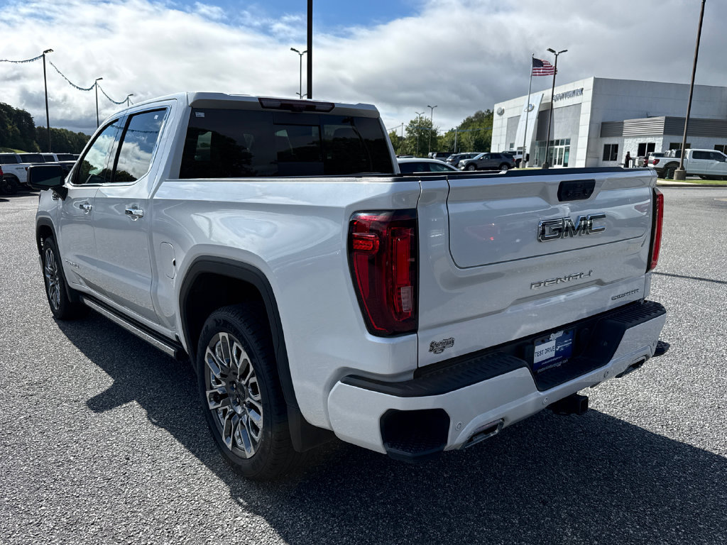 Used 2024 GMC Sierra 1500 Denali Ultimate AWD/4WD image 5