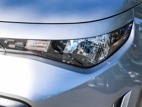 Used 2023 Kia Soul LX w/ Option Group 015 FWD image 7