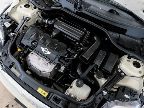 Used 2013 MINI Cooper Hardtop image 32