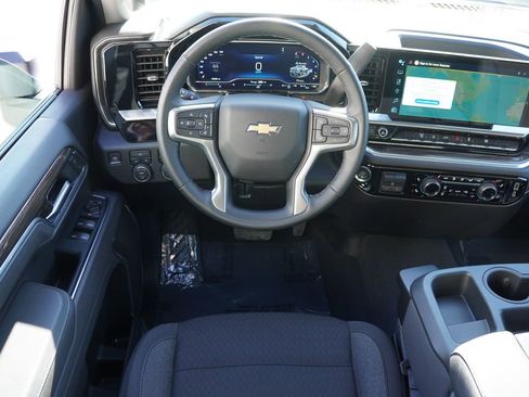 Certified 2025 Chevrolet Silverado 2500 LT w/ Convenience Package image 19