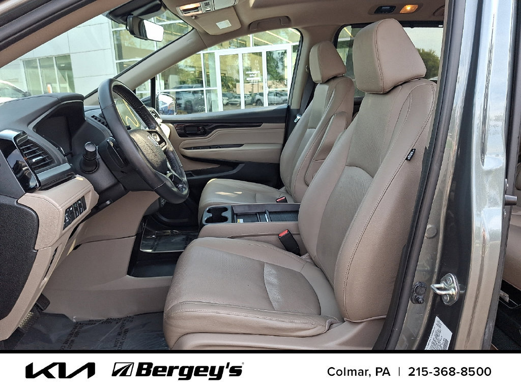 Used 2019 Honda Odyssey Elite image 16