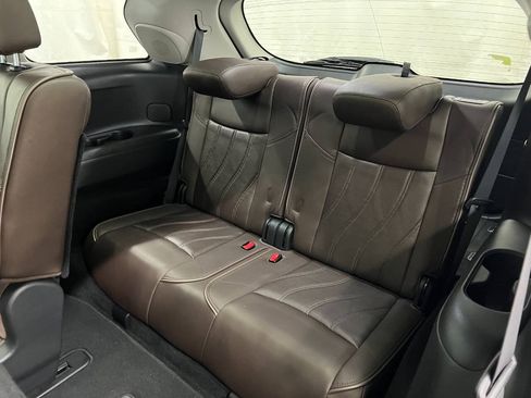 Used 2013 INFINITI JX35 AWD w/ Premium Pkg image 10