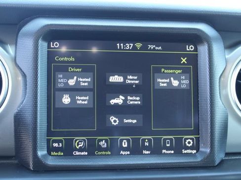 Used 2022 Jeep Wrangler Unlimited Sahara w/ LED Lighting Group AWD/4WD image 23