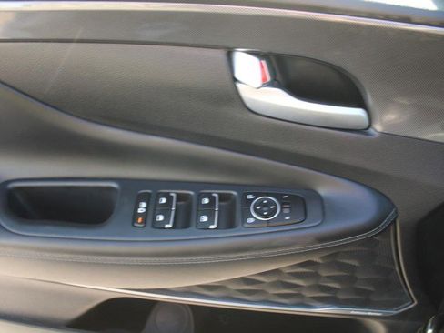 Used 2023 Hyundai Santa Fe SEL w/ Premium Package image 9