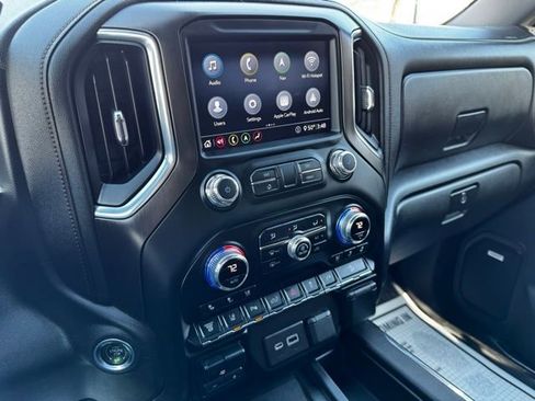 Used 2020 GMC Sierra 2500 AT4 w/ AT4 Premium Package image 14