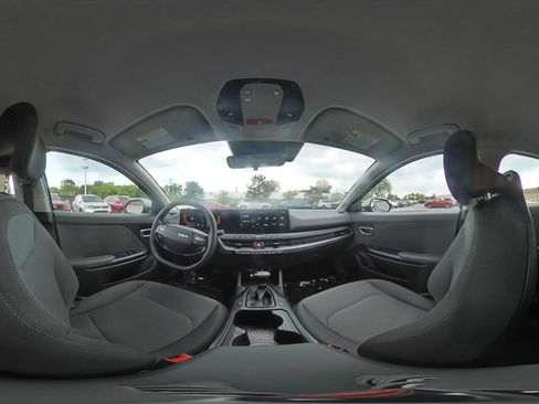 Used 2025 Kia K4 FWD image 42