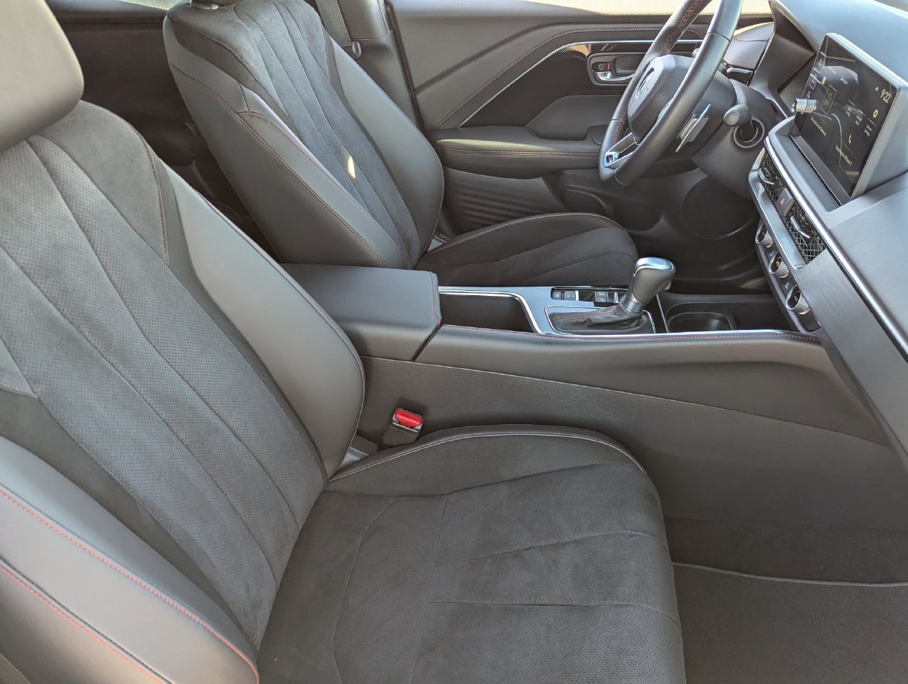 Certified 2025 Acura ADX A-Spec FWD image 10