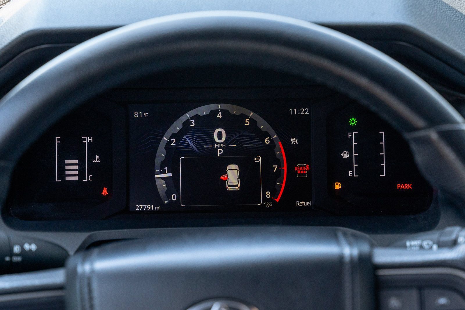 Used 2025 Toyota 4Runner SR5 AWD/4WD image 28