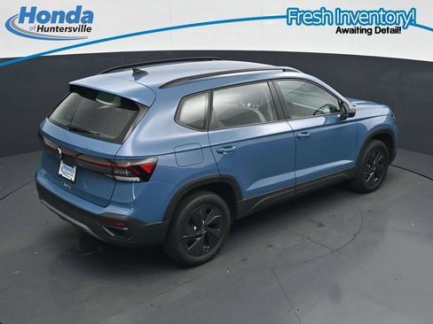 Used 2025 Volkswagen Taos S FWD image 23