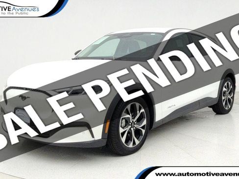 Used 2025 Ford Mustang Mach-E Select image 1