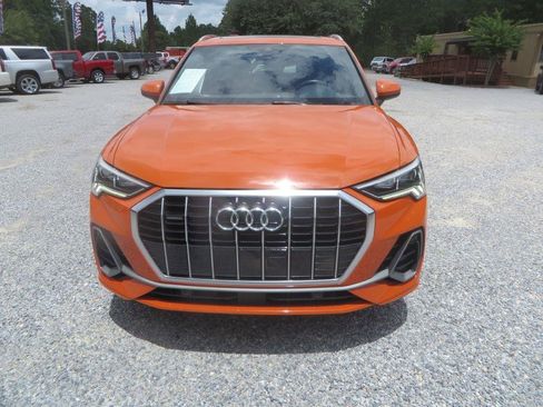 Used 2021 Audi Q3 2.0T Premium Plus w/ Premium Plus Package AWD/4WD image 3