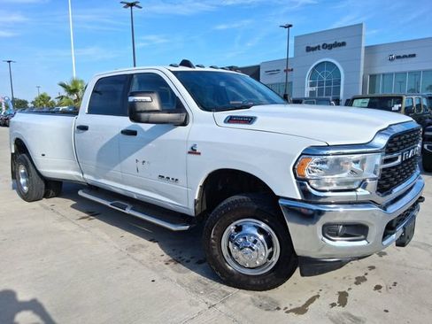 Used 2024 RAM 3500 Big Horn AWD/4WD image 1