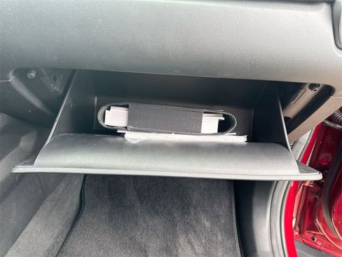 Used 2023 Kia Sorento LX image 36