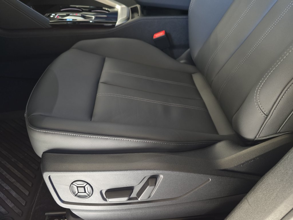 New 2026 Audi Q5 Premium Plus AWD/4WD image 28