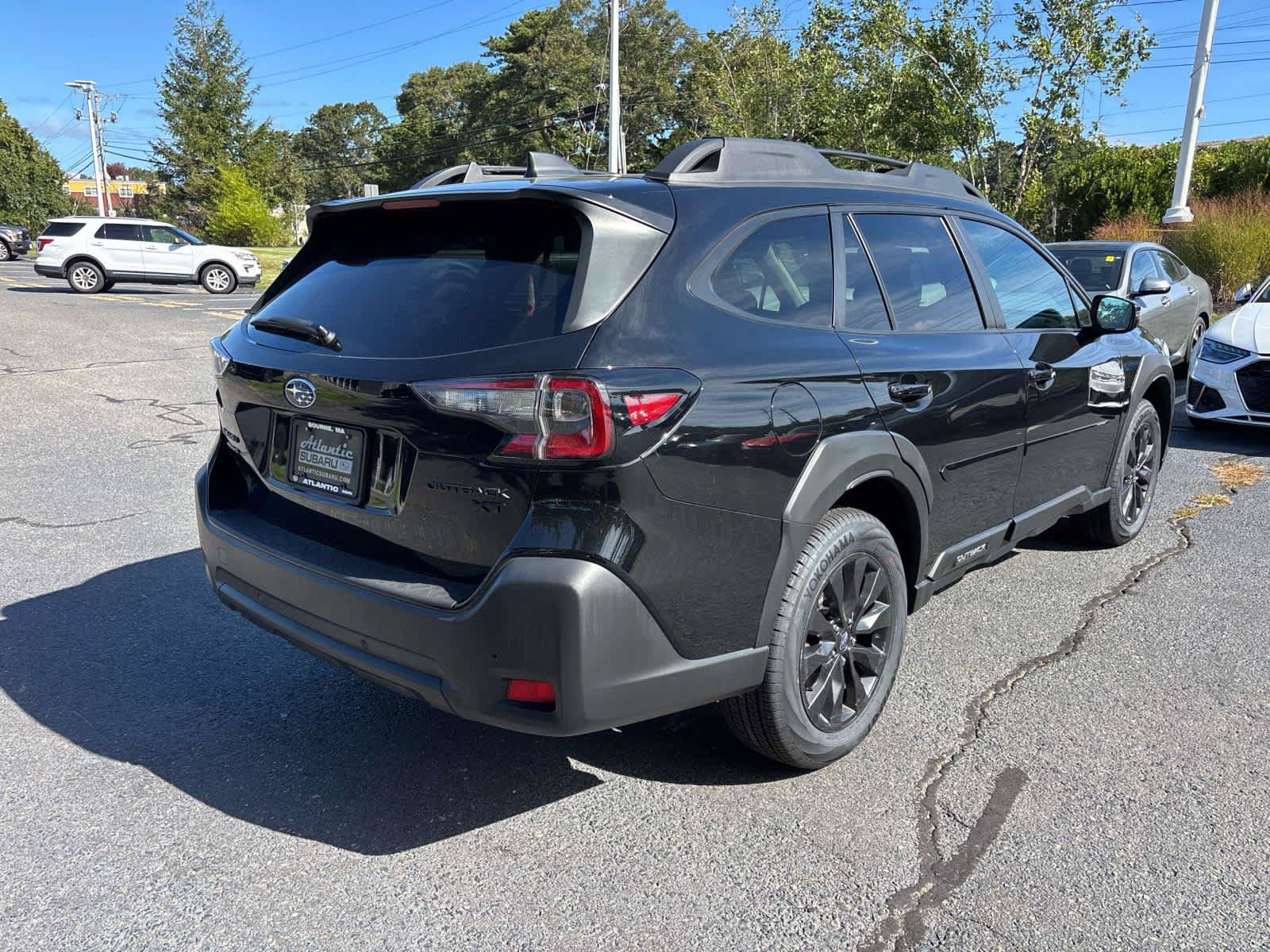 Used 2024 Subaru Outback Onyx Edition XT AWD/4WD image 3