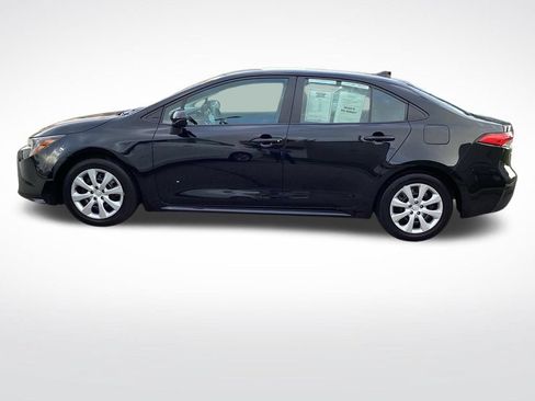 Used 2024 Toyota Corolla LE FWD image 6