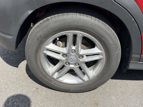 Certified 2023 Hyundai Kona SE AWD/4WD image 8