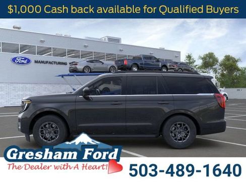 New 2025 Ford Expedition Active image 3