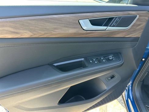 New 2026 Volkswagen Atlas SE image 16