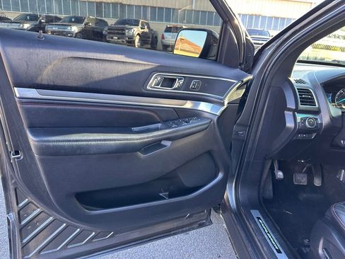 Used 2016 Ford Explorer Sport w/ Equipment Group 401A AWD/4WD image 14
