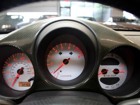 Used 2001 Toyota MR2 image 31