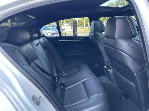 Used 2013 BMW M5 RWD image 25