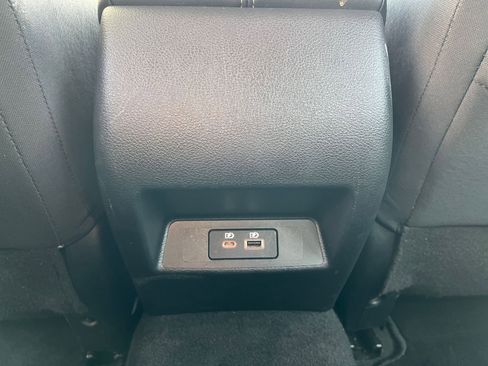 Used 2025 Nissan Altima 2.5 SV image 25