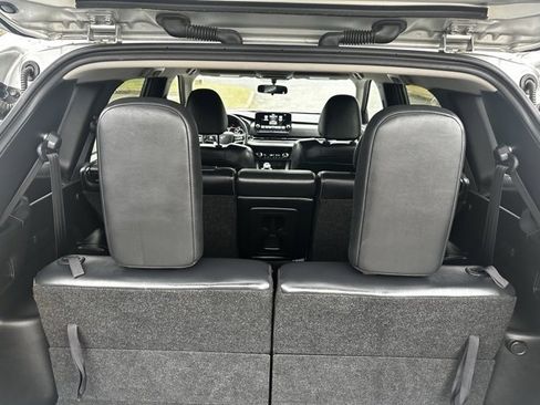 Used 2024 Mitsubishi Outlander SE Black Edition image 14