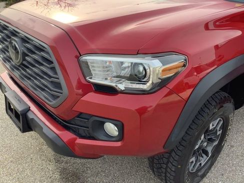 Used 2021 Toyota Tacoma TRD Off-Road image 24