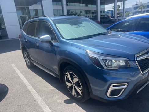 Used 2019 Subaru Forester Touring image 2