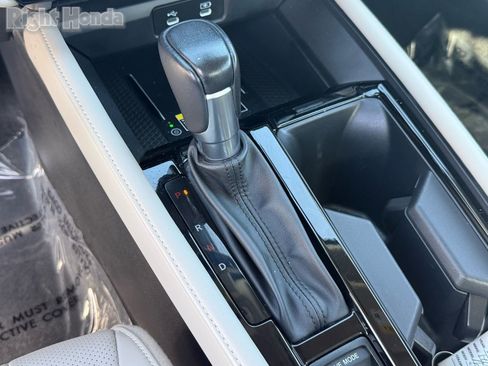 Certified 2024 Honda Accord Touring image 26