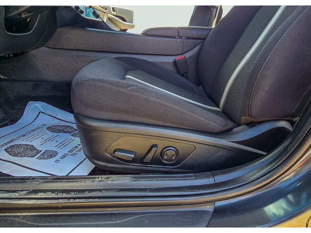 Used 2025 Hyundai Sonata SEL FWD image 27