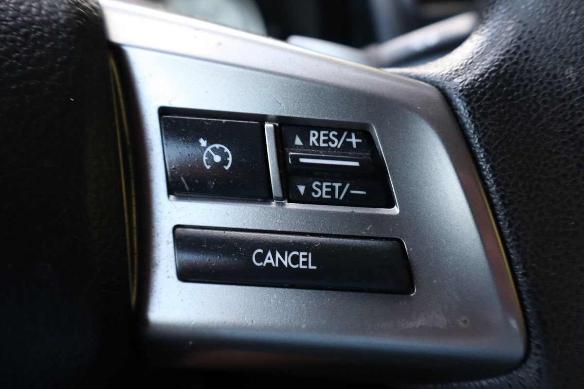 Used 2014 Subaru Impreza 2.0i Premium w/ All-Weather Package w/CVT AWD/4WD image 30