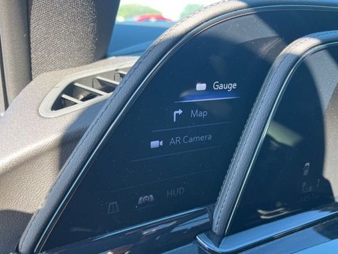 Used 2024 Cadillac Escalade ESV Sport w/ Touring Package image 19