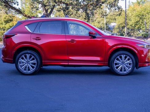 Used 2022 MAZDA CX-5 Signature image 6