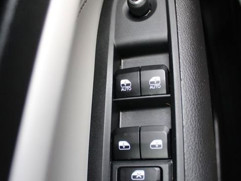 Used 2025 Jeep Compass Limited AWD/4WD image 22