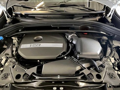 Used 2025 BMW X1 xDrive28i w/ Technology Package image 16