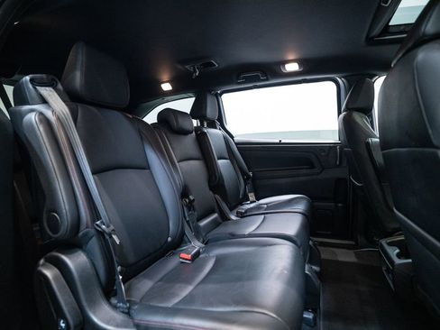 Used 2023 Honda Odyssey Sport image 36