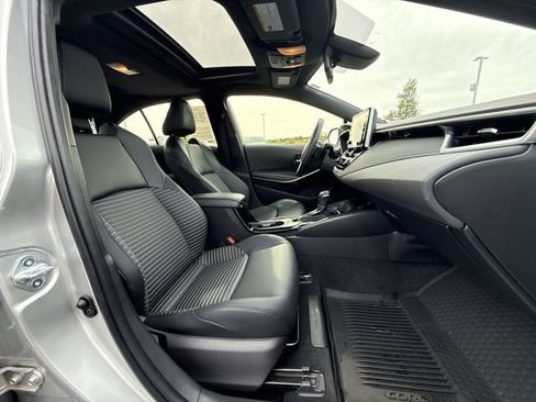 Certified 2022 Toyota Corolla XSE FWD image 27