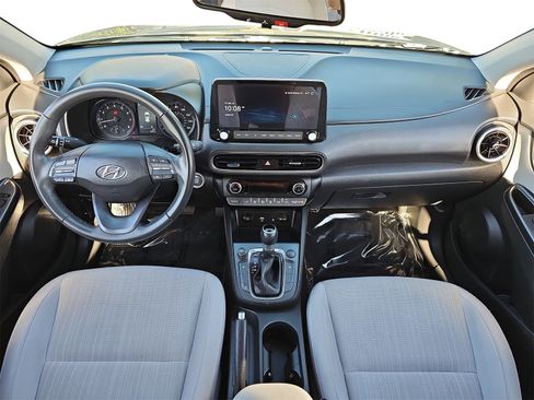 Certified 2023 Hyundai Kona SEL w/ Convenience Package image 9